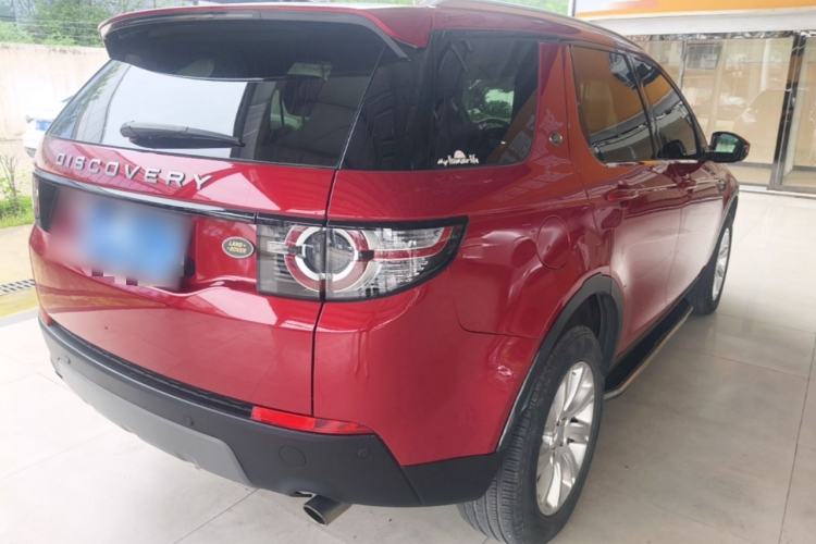 Used Land Rover Discovery Sport 2016 2.0T SE Rear Right 45 Deg