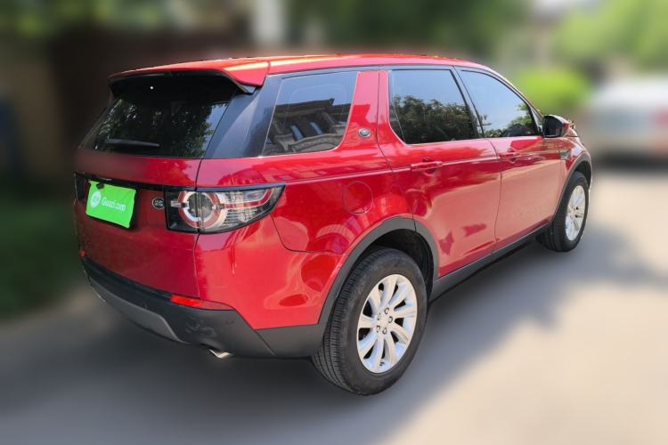 Used Land Rover Discovery Sport 2016 2.0T SE Rear Right 45 Deg