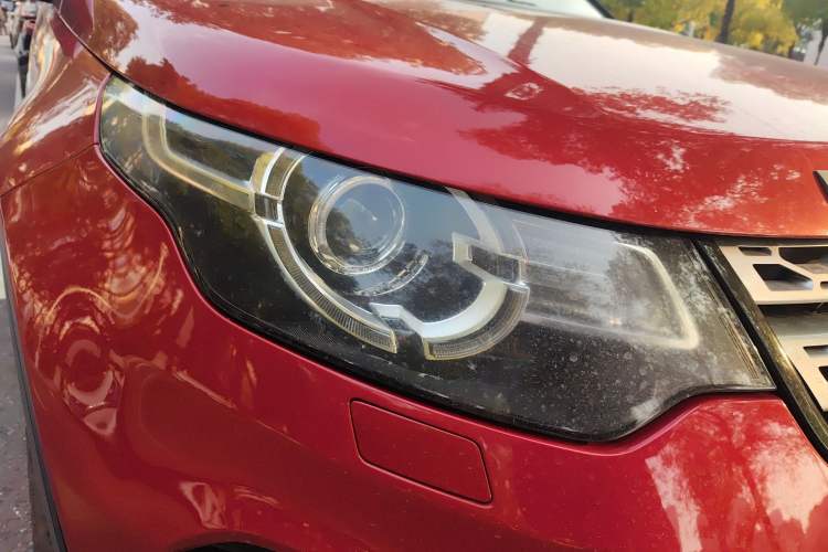 Used Land Rover Discovery Sport 2016 2.0T HSE Right Front Headlight