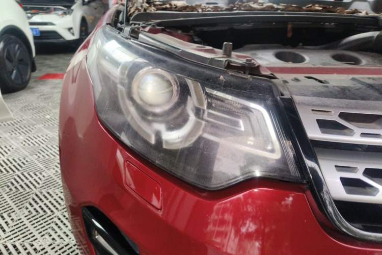 Used Land Rover Discovery Sport 2016 2.0T HSE Right Front Headlight
