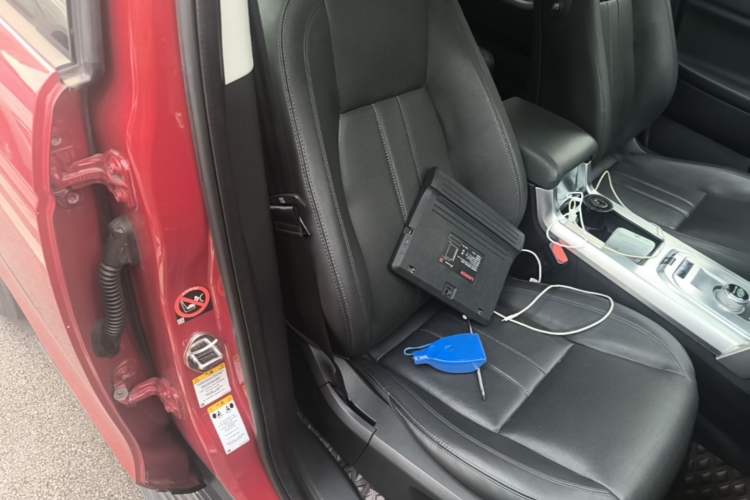 Used Land Rover Discovery Sport 2016 2.0T SE Right Front Seat