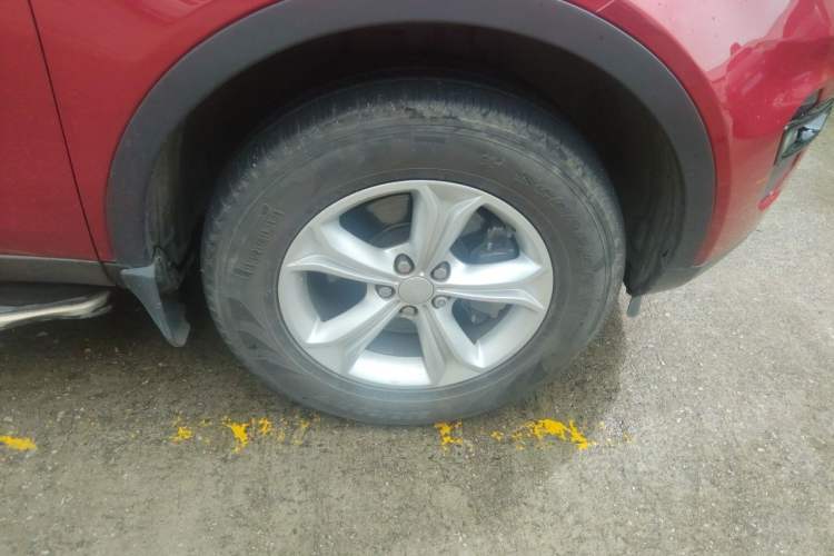 Used Land Rover Discovery Sport 2016 2.0T S Right Front Wheel Hub