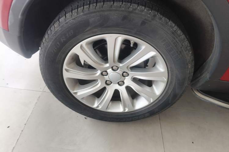 Used Land Rover Discovery Sport 2016 2.0T SE Right Rear Wheel Hub