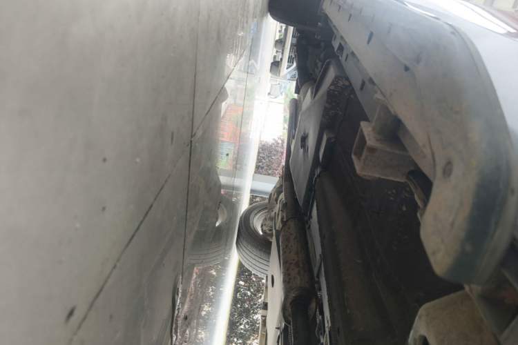 Used Land Rover Discovery Sport 2016 2.0T SE Right Side Sill