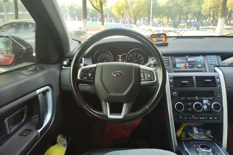 Used Land Rover Discovery Sport 2016 2.0T HSE Steering Wheel