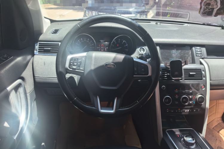 Used Land Rover Discovery Sport 2016 2.0T SE Steering Wheel