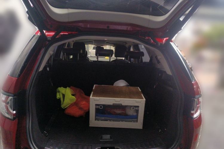Used Land Rover Discovery Sport 2016 2.0T HSE Trunk