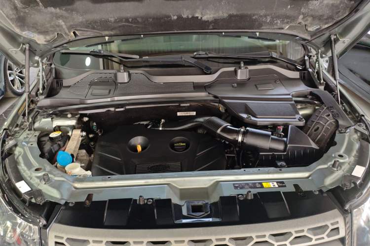 Used Land Rover Discovery Sport 2016 2.0T S Engine Bay