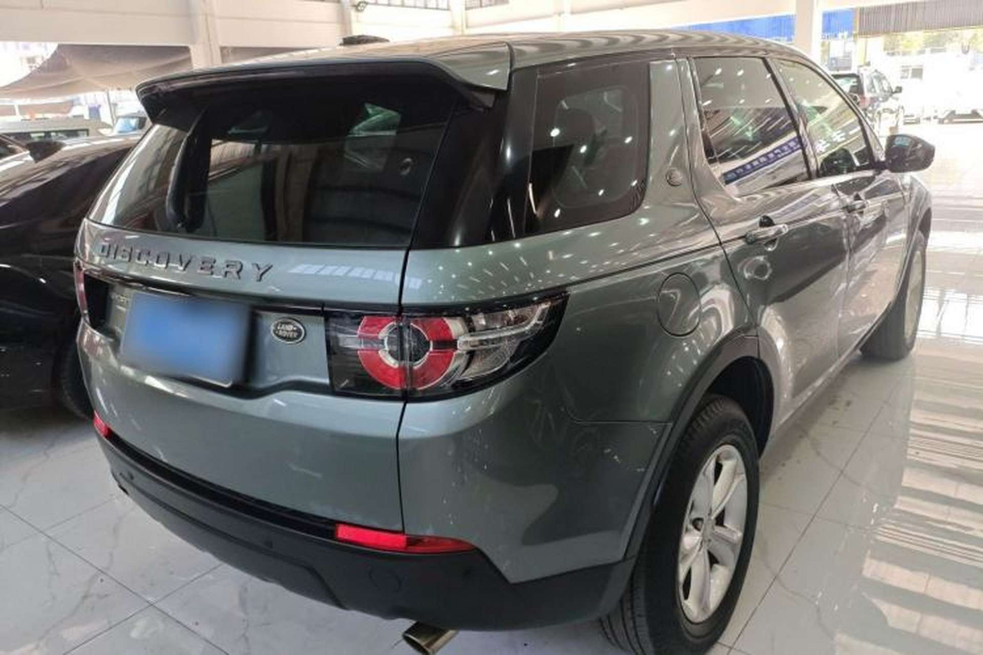 Used Land Rover Discovery Sport 2016 2.0T S Rear Right 45 Deg