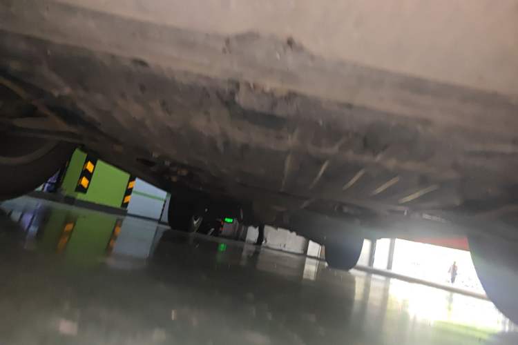Used Land Rover Discovery Sport 2016 2.0T SE Chassis Front