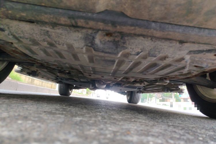 Used Land Rover Discovery Sport 2016 2.0T SE Chassis Front
