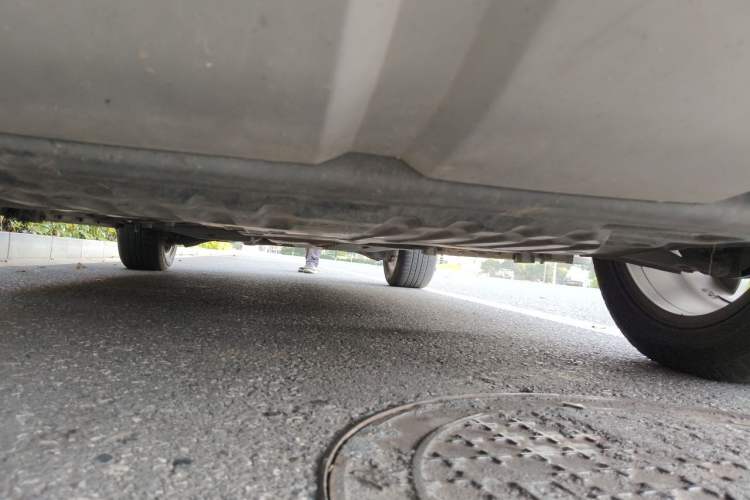Used Land Rover Discovery Sport 2016 2.0T HSE Chassis Front