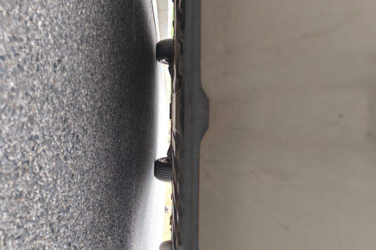 Used Land Rover Discovery Sport 2016 2.0T HSE Chassis Front