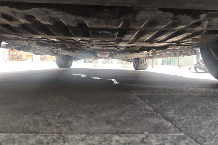 Used Land Rover Discovery Sport 2016 2.0T SE Chassis Front