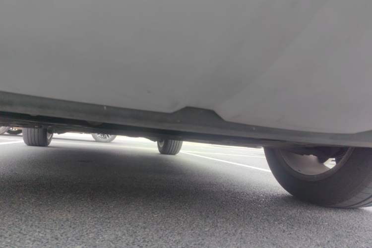 Used Land Rover Discovery Sport 2016 2.0T HSE Chassis Front