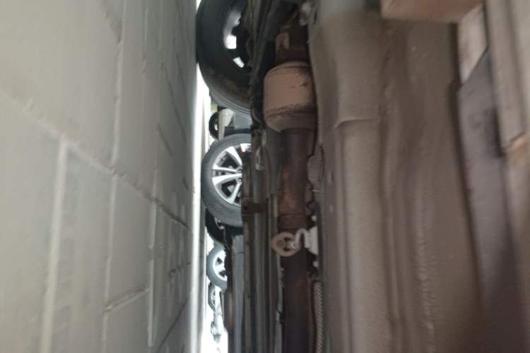 Used Land Rover Discovery Sport 2016 2.0T SE Chassis Front Left