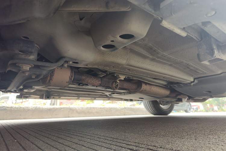 Used Land Rover Discovery Sport 2016 2.0T SE Chassis Front Left