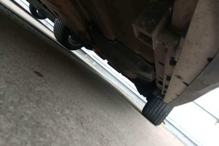 Used Land Rover Discovery Sport 2016 2.0T HSE Chassis Front Left