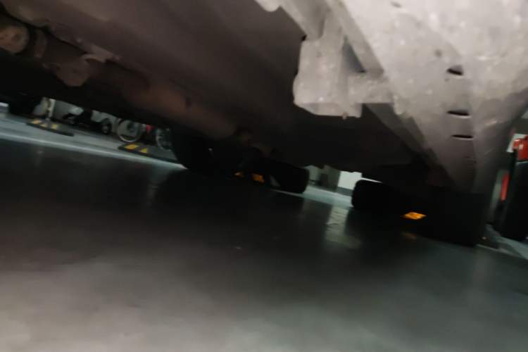Used Land Rover Discovery Sport 2016 2.0T SE Chassis Front Left