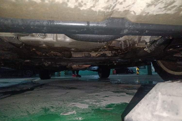 Used Land Rover Discovery Sport 2016 2.0T HSE Chassis Front