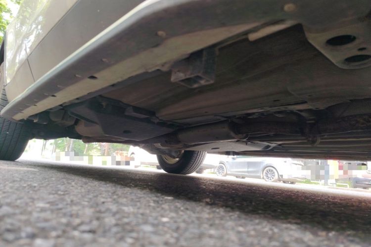 Used Land Rover Discovery Sport 2016 2.0T SE Chassis Front Right