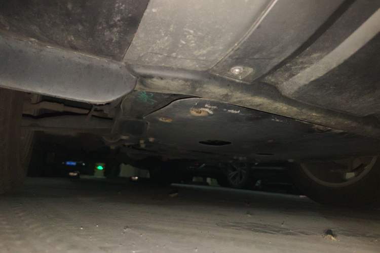 Used Land Rover Discovery Sport 2016 2.0T SE Chassis Front Right
