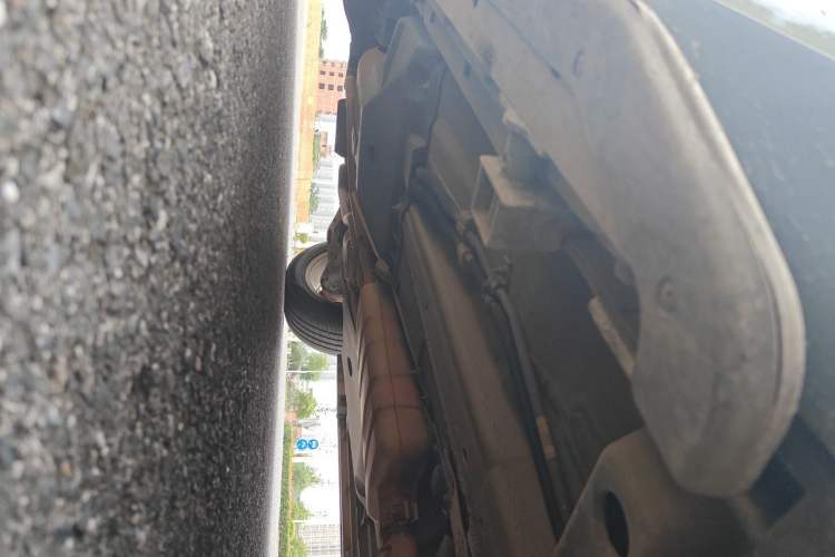 Used Land Rover Discovery Sport 2016 2.0T HSE Chassis Front Right