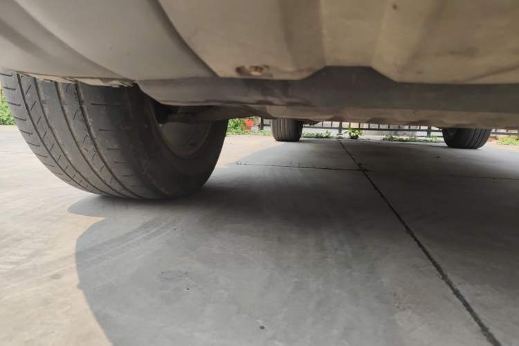 Used Land Rover Discovery Sport 2016 2.0T SE Chassis Front Right