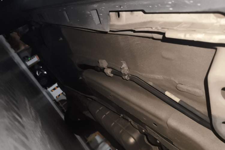 Used Land Rover Discovery Sport 2016 2.0T HSE Chassis Front Right
