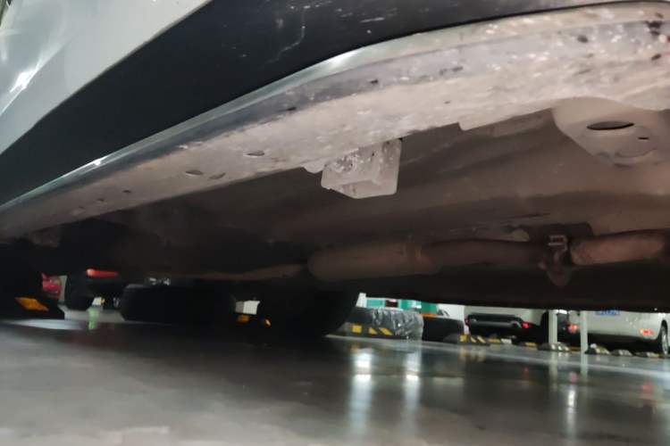 Used Land Rover Discovery Sport 2016 2.0T SE Chassis Front Right