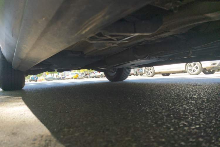 Used Land Rover Discovery Sport 2016 2.0T SE Chassis Front Right