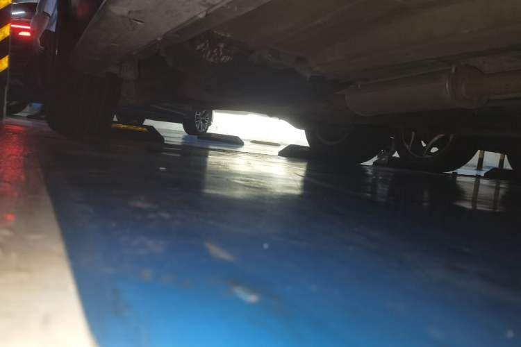 Used Land Rover Discovery Sport 2016 2.0T SE Chassis Front Right