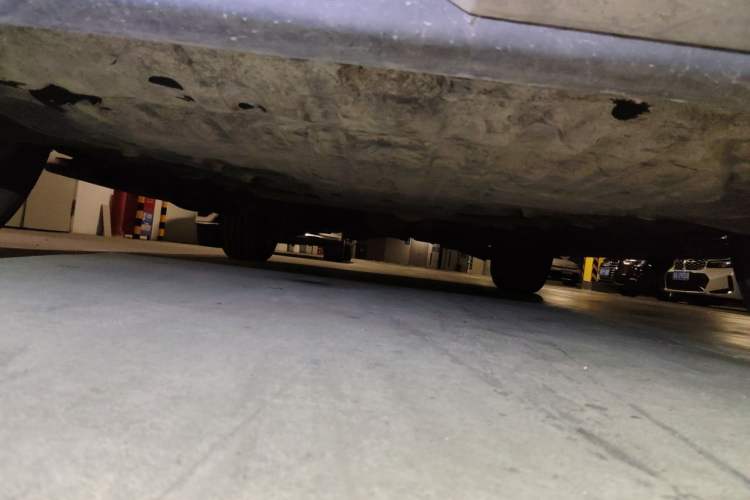 Used Land Rover Discovery Sport 2016 2.0T SE Chassis Front