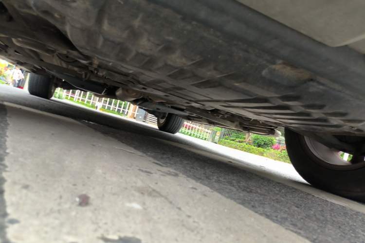 Used Land Rover Discovery Sport 2016 2.0T SE Chassis Front