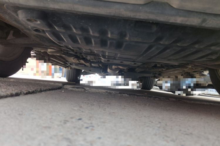 Used Land Rover Discovery Sport 2016 2.0T SE Chassis Front