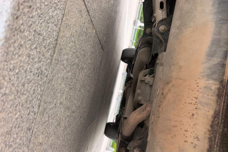 Used Land Rover Discovery Sport 2016 2.0T SE Chassis Rear