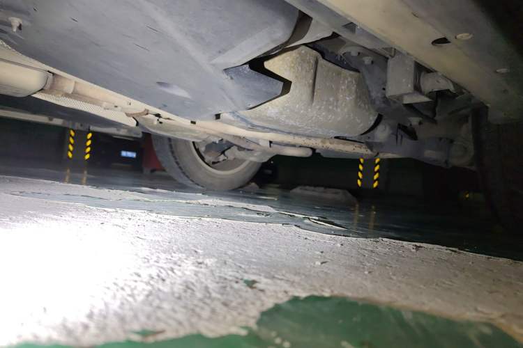 Used Land Rover Discovery Sport 2016 2.0T HSE Chassis Rear Left
