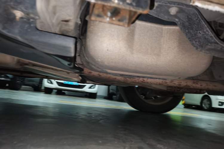Used Land Rover Discovery Sport 2016 2.0T HSE Chassis Rear Left