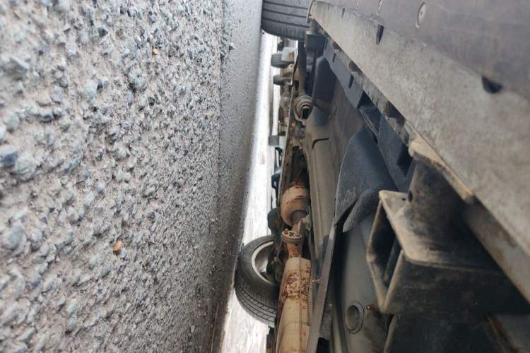 Used Land Rover Discovery Sport 2016 2.0T HSE Chassis Rear Left