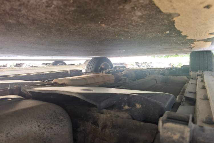 Used Land Rover Discovery Sport 2016 2.0T HSE Chassis Rear Left