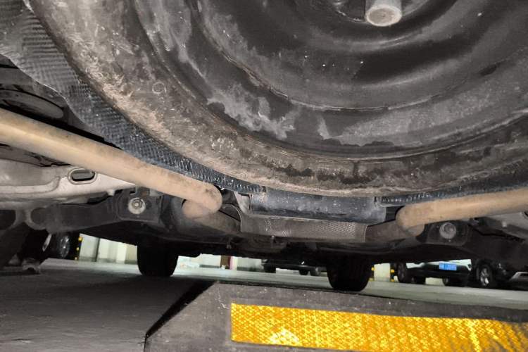 Used Land Rover Discovery Sport 2016 2.0T HSE Chassis Rear