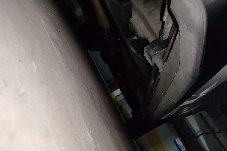 Used Land Rover Discovery Sport 2016 2.0T SE Chassis Rear Right