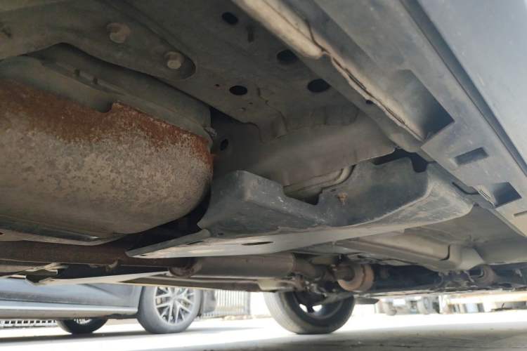Used Land Rover Discovery Sport 2016 2.0T SE Chassis Rear Right