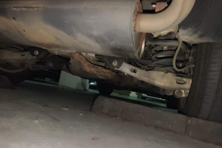 Used Land Rover Discovery Sport 2016 2.0T SE Chassis Rear Right