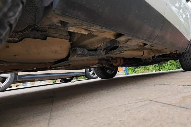 Used Land Rover Discovery Sport 2016 2.0T SE Chassis Rear Right