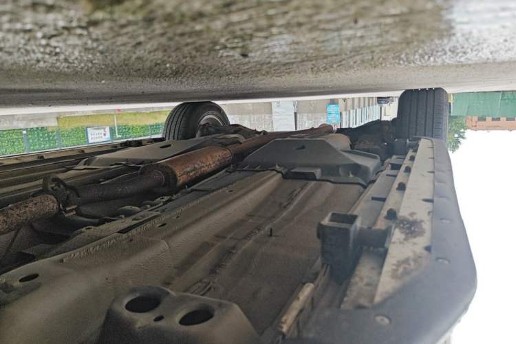 Used Land Rover Discovery Sport 2016 2.0T SE Chassis Rear Right