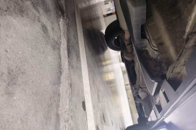Used Land Rover Discovery Sport 2016 2.0T SE Chassis Rear Right