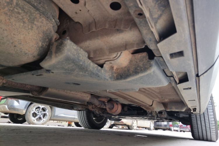 Used Land Rover Discovery Sport 2016 2.0T SE Chassis Rear Right