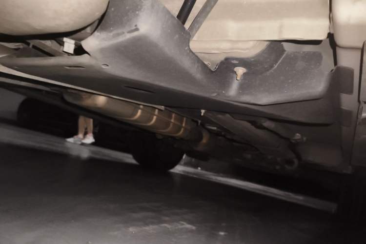 Used Land Rover Discovery Sport 2016 2.0T HSE Chassis Rear Right