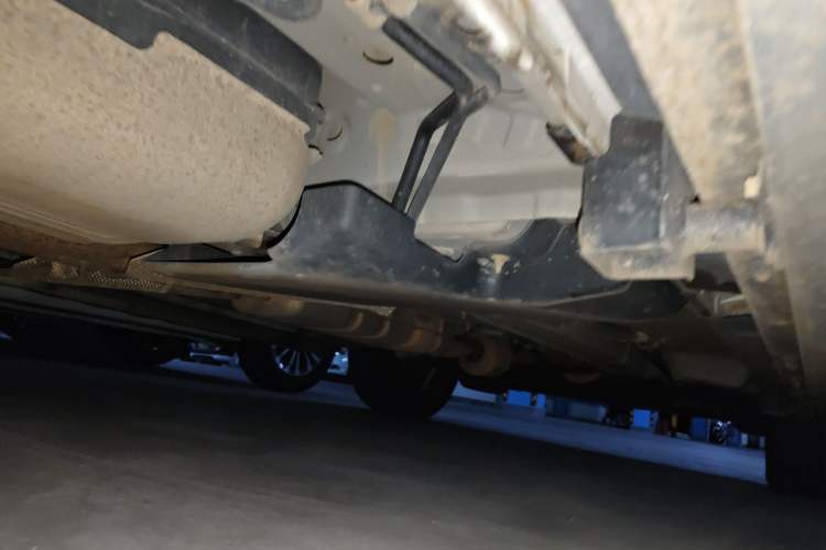 Used Land Rover Discovery Sport 2016 2.0T HSE Chassis Rear Right